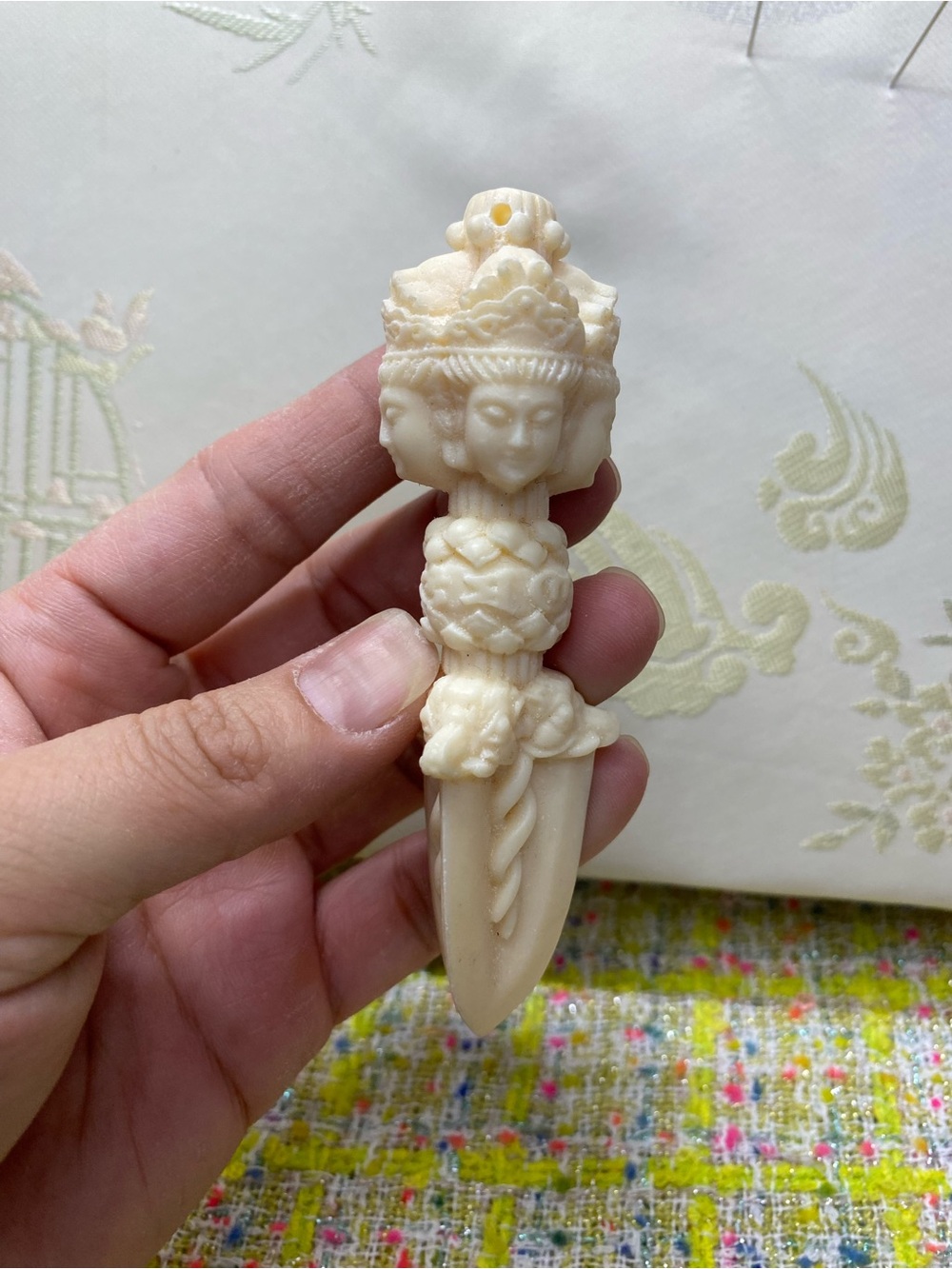 Ivory fruit diamond pestle demon pestle handle Carved  Three Faces